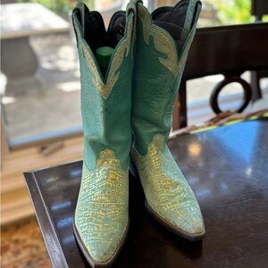 Twisted X Women’s Cowboy Boots - Teal with Gold Accents (Size 6.5)